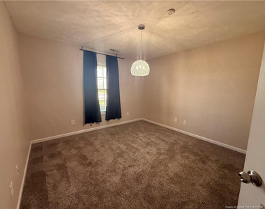 4949 Yorkchester Drive - Photo Thumbnail 9