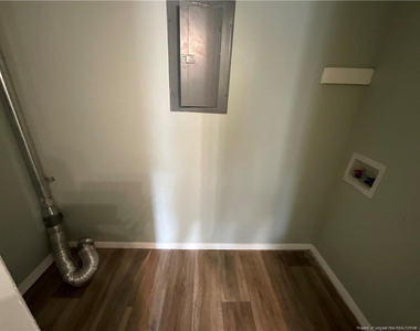 1870 Tryon Drive - Photo Thumbnail 11