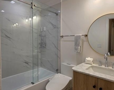 9529 Cherry Oak Court - Photo Thumbnail 22