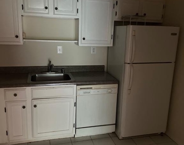 7700 Tremayne Place - Photo Thumbnail 9
