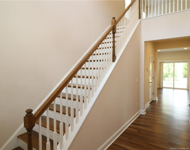 1065 Canyon Shadows Court - Photo Thumbnail 2