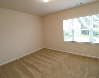 1065 Canyon Shadows Court - Photo Thumbnail 35
