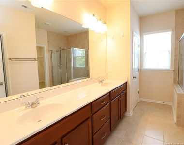 1065 Canyon Shadows Court - Photo Thumbnail 28
