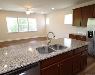 1065 Canyon Shadows Court - Photo Thumbnail 9