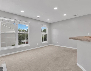 5995 Terrapin Place Place - Photo Thumbnail 3