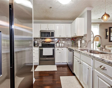3332 Harbour Pointe Place - Photo Thumbnail 6
