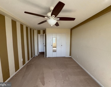 6641 Wakefield Drive - Photo Thumbnail 9