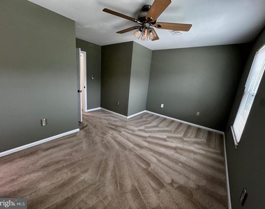 7344 Rhondda Drive - Photo Thumbnail 21