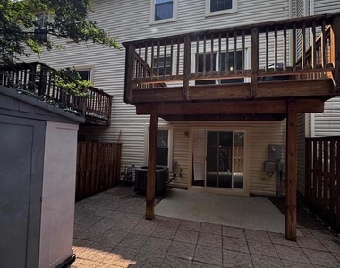 7344 Rhondda Drive - Photo Thumbnail 32