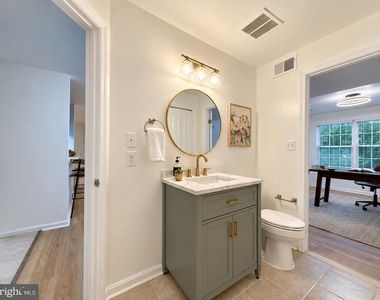 4104 Monument Court - Photo Thumbnail 18