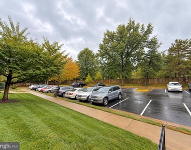 4104 Monument Court - Photo Thumbnail 23