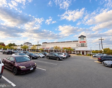 4104 Monument Court - Photo Thumbnail 26