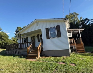 429 Merriman Street - Photo Thumbnail 3