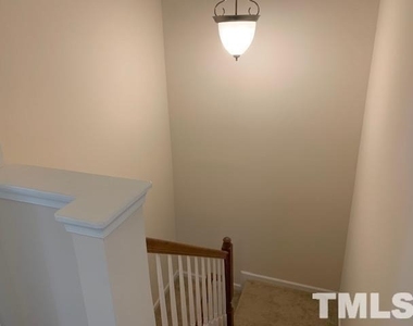2504 Historic Circle - Photo Thumbnail 12