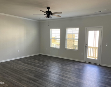 2141 Terrawood Drive - Photo Thumbnail 10