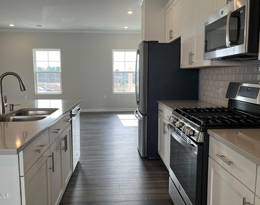 2141 Terrawood Drive - Photo Thumbnail 6