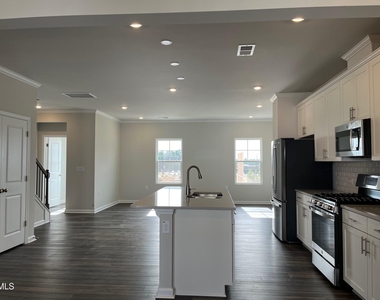2141 Terrawood Drive - Photo Thumbnail 7