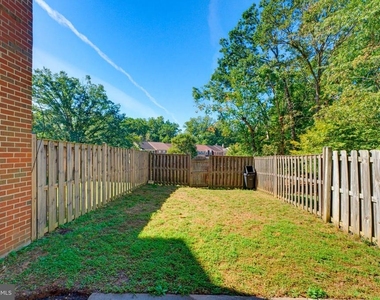 5612 Rapid Run Court - Photo Thumbnail 24