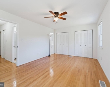 5612 Rapid Run Court - Photo Thumbnail 13