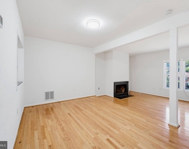 5612 Rapid Run Court - Photo Thumbnail 6