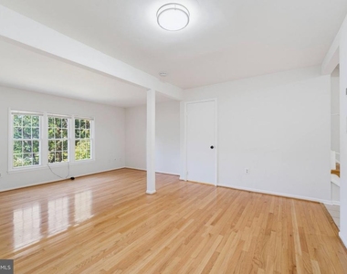 5612 Rapid Run Court - Photo Thumbnail 7