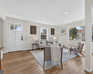 6010 Bangor Drive - Photo Thumbnail 4