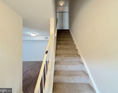 6830 Perry Penney Drive - Photo Thumbnail 2