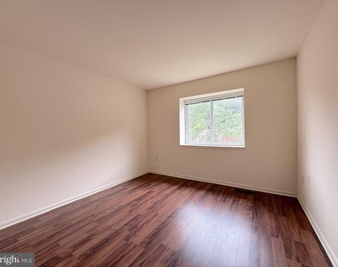 6830 Perry Penney Drive - Photo Thumbnail 19