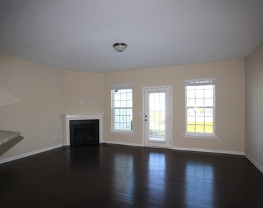 947 Consortium Drive - Photo Thumbnail 3