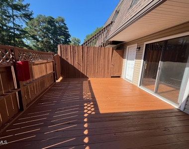 340 Summerwalk Circle - Photo Thumbnail 2