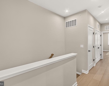 14437 Glen Manor Drive - Photo Thumbnail 29