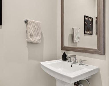 14437 Glen Manor Drive - Photo Thumbnail 28