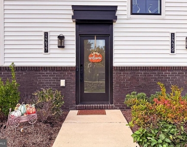 14437 Glen Manor Drive - Photo Thumbnail 11