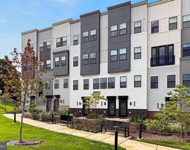 14437 Glen Manor Drive - Photo Thumbnail 10