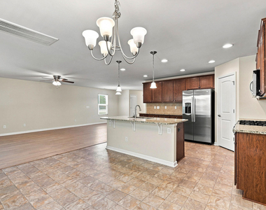 8147 Feldwig - Photo Thumbnail 12