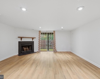 6303 Mary Todd Court - Photo Thumbnail 27