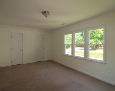 1409 Opal Court - Photo Thumbnail 21