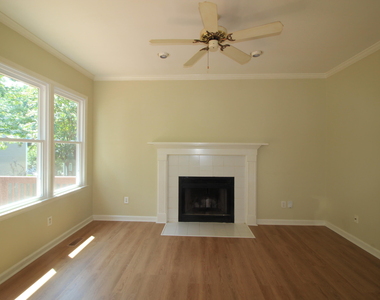 1409 Opal Court - Photo Thumbnail 4
