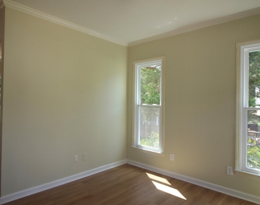 1409 Opal Court - Photo Thumbnail 2