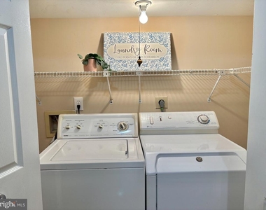 9380 Peter Roy Court - Photo Thumbnail 10