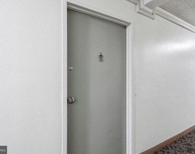 6631 Wakefield Drive - Photo Thumbnail 14