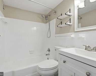 6631 Wakefield Drive - Photo Thumbnail 12