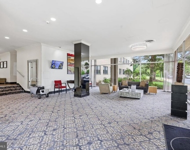 6631 Wakefield Drive - Photo Thumbnail 17