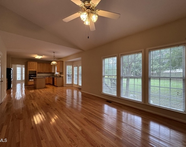 5225 Pinehall Wynd - Photo Thumbnail 11
