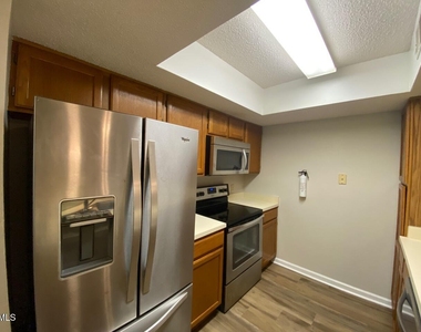 109 Killam Court - Photo Thumbnail 6
