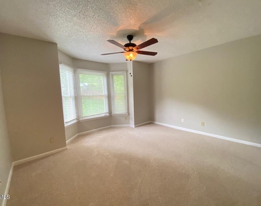 109 Killam Court - Photo Thumbnail 13