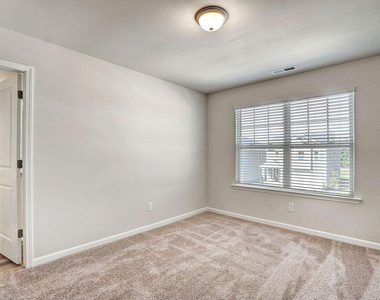 160 Wood Orchid Lane - Photo Thumbnail 16