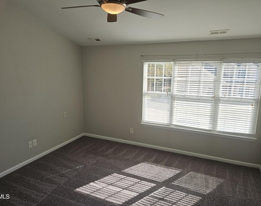 106 Shelter Haven Drive - Photo Thumbnail 13