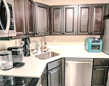 115 Brookland Terrace - Photo Thumbnail 5