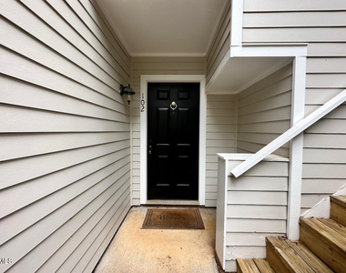 1062 Washington Street - Photo Thumbnail 2